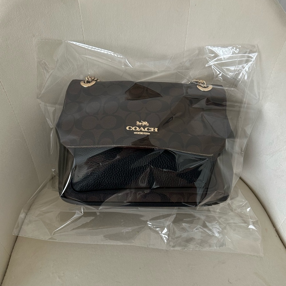 COACH Klare Crossbody 25 In Signature Canvas - Picture 13 of 13